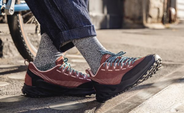 Women's Jasper Zionic Sneaker x Pilgrim Surf + Supply | Marron/Adobe Rose