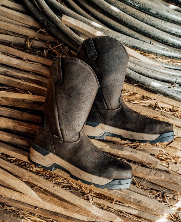 Men's Flatland Pull-On Waterproof Work Boot (Carbon Toe) | Dark Brown/Black