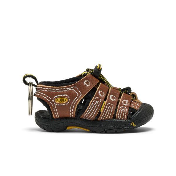Newport Sandal Keychain | Brown