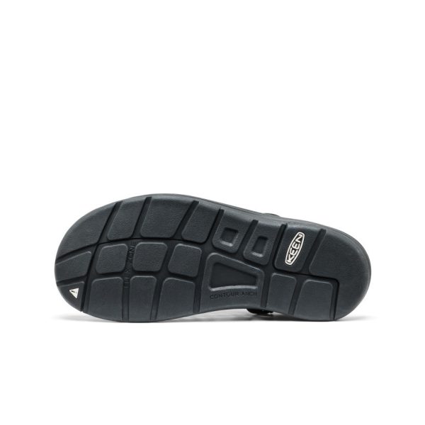 All Gender UNEEK Leather Sneaker  |  Perseid Black