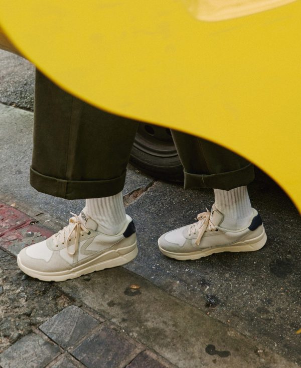 Men's KM2 Leather Jogger | Birch/Naval Academy