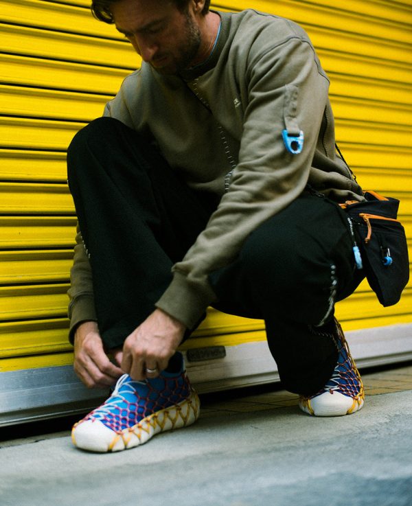 Men's UNEEK 360 Space Available Sneaker | Azure Blue/Star White
