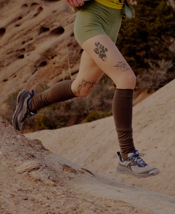Women's Wander Trail Running Shoe  |  Birch/Star White