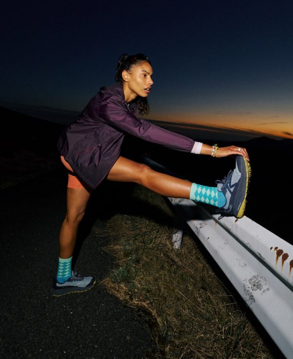 Women's Roam Waterproof Trail Running Shoe | Black/Black