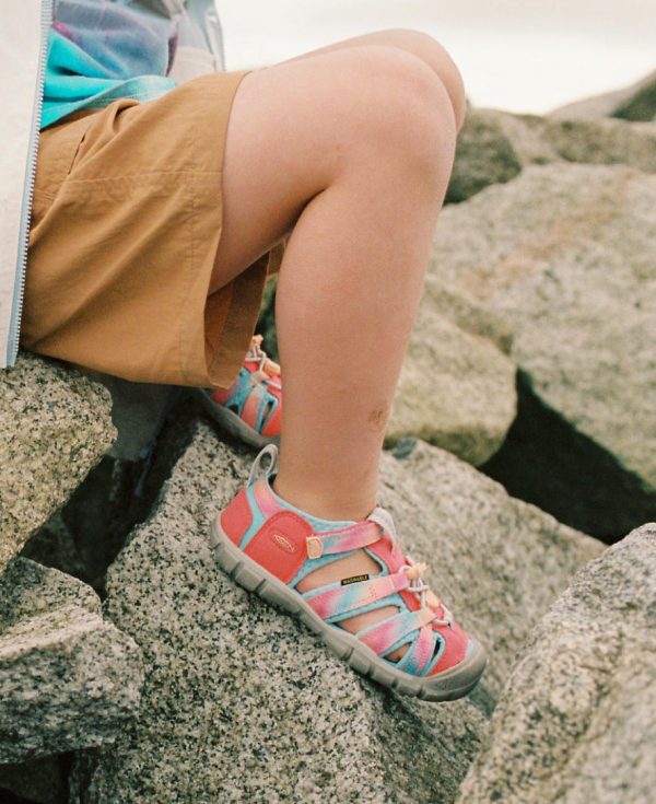 Big Kids' Seacamp II CNX  |  Coronet Blue/Hot Pink