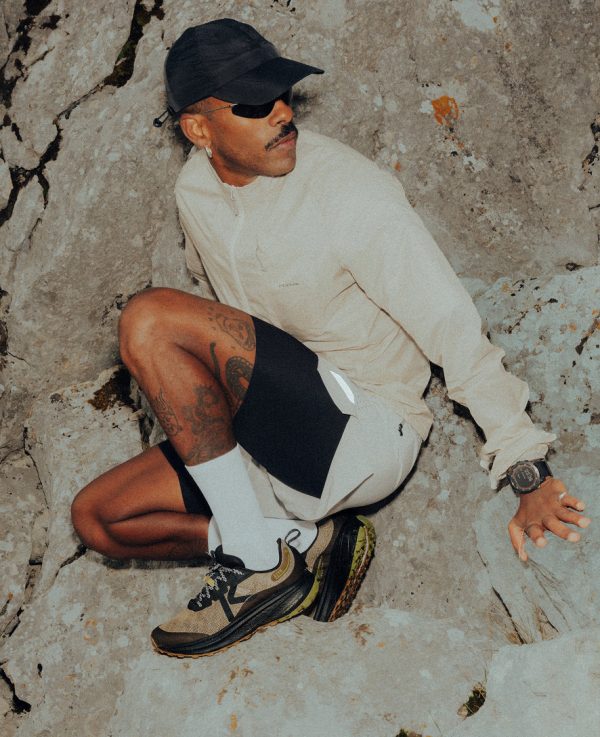 Men's Roam Trail Running Shoe  |  Naval Academy/Symphonic Sunset